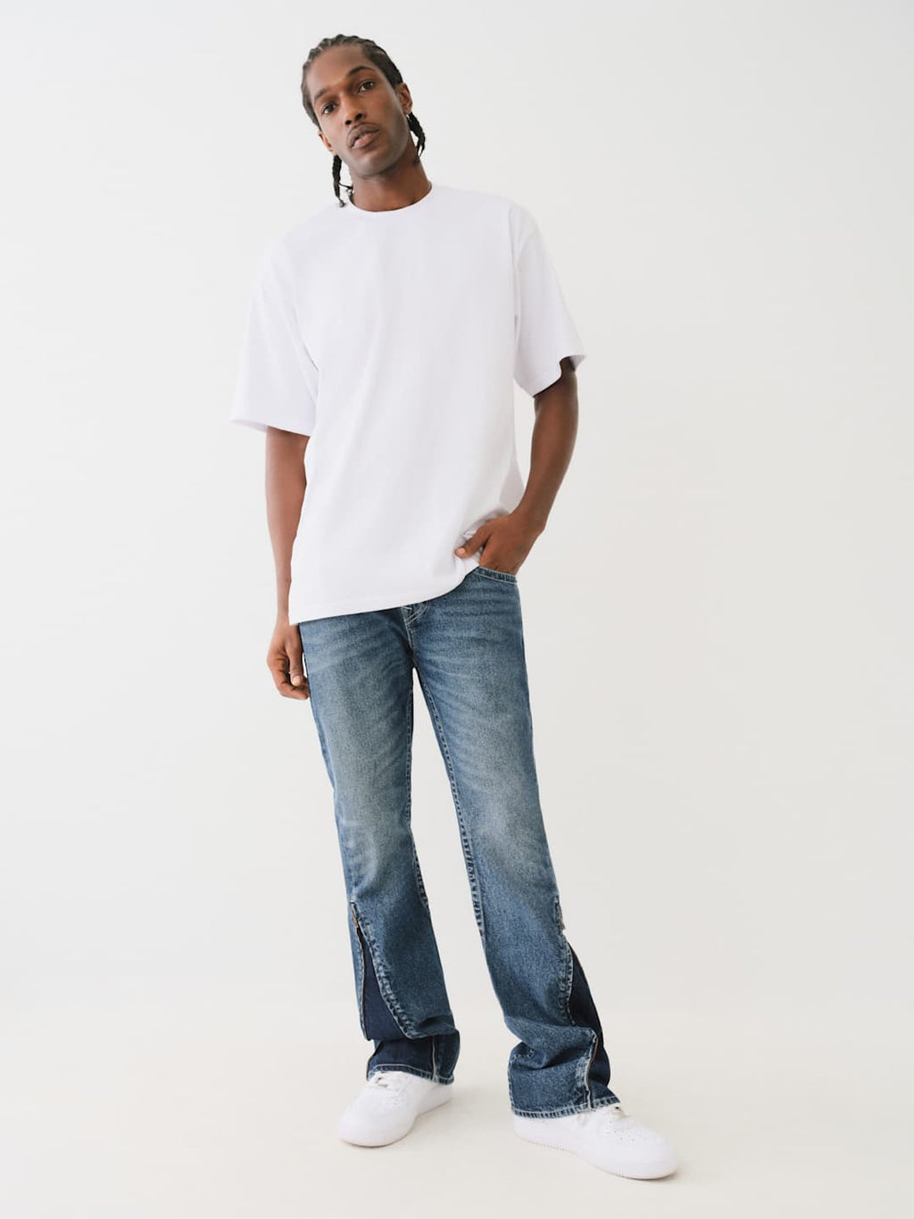 True Religion Jean SN Rocco FLP Convertible Flare Ventura Dark Wash