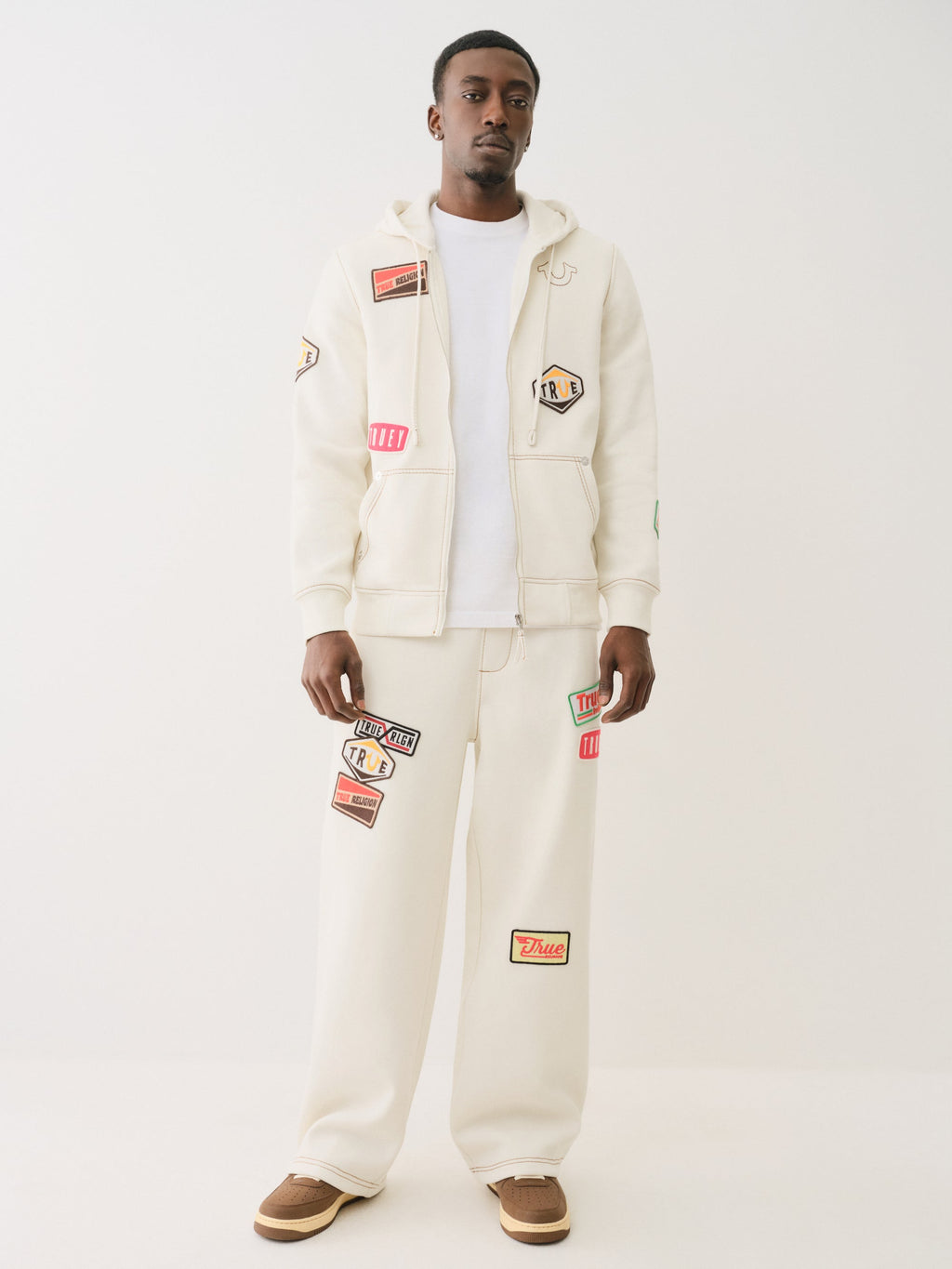 True Religion Patch Big T Baggy Sweatpant Vapor Grey