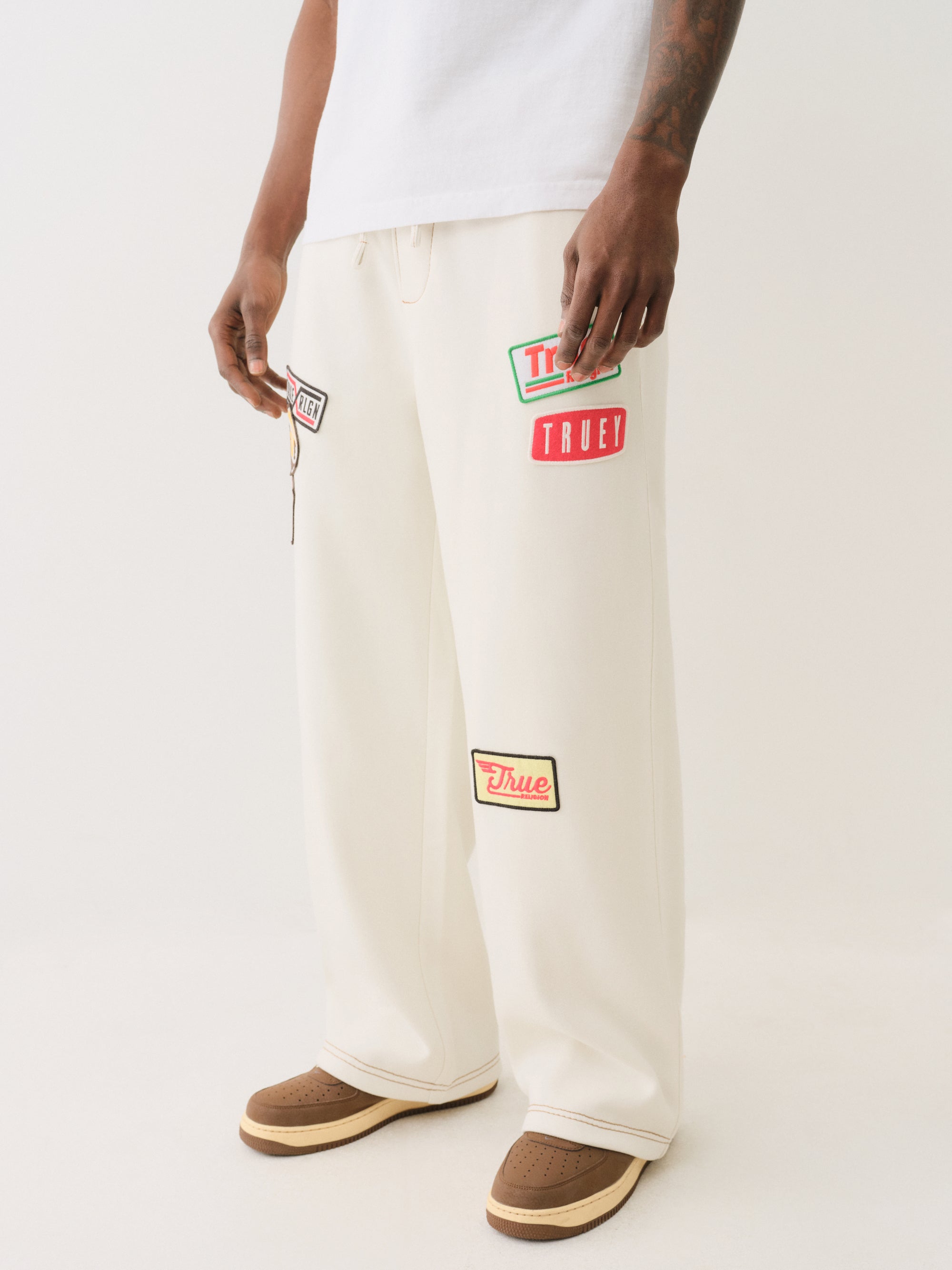 True Religion Patch Big T Baggy Sweatpant Vapor Grey