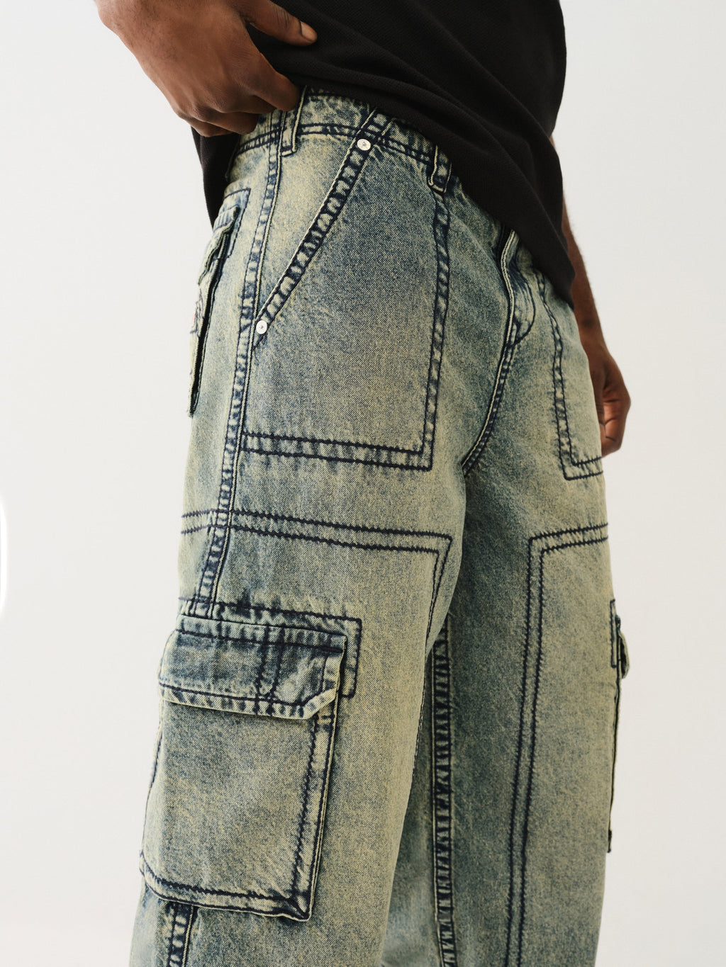 True Religion Big T Cargo Pant Elizabeth St Medium Wash