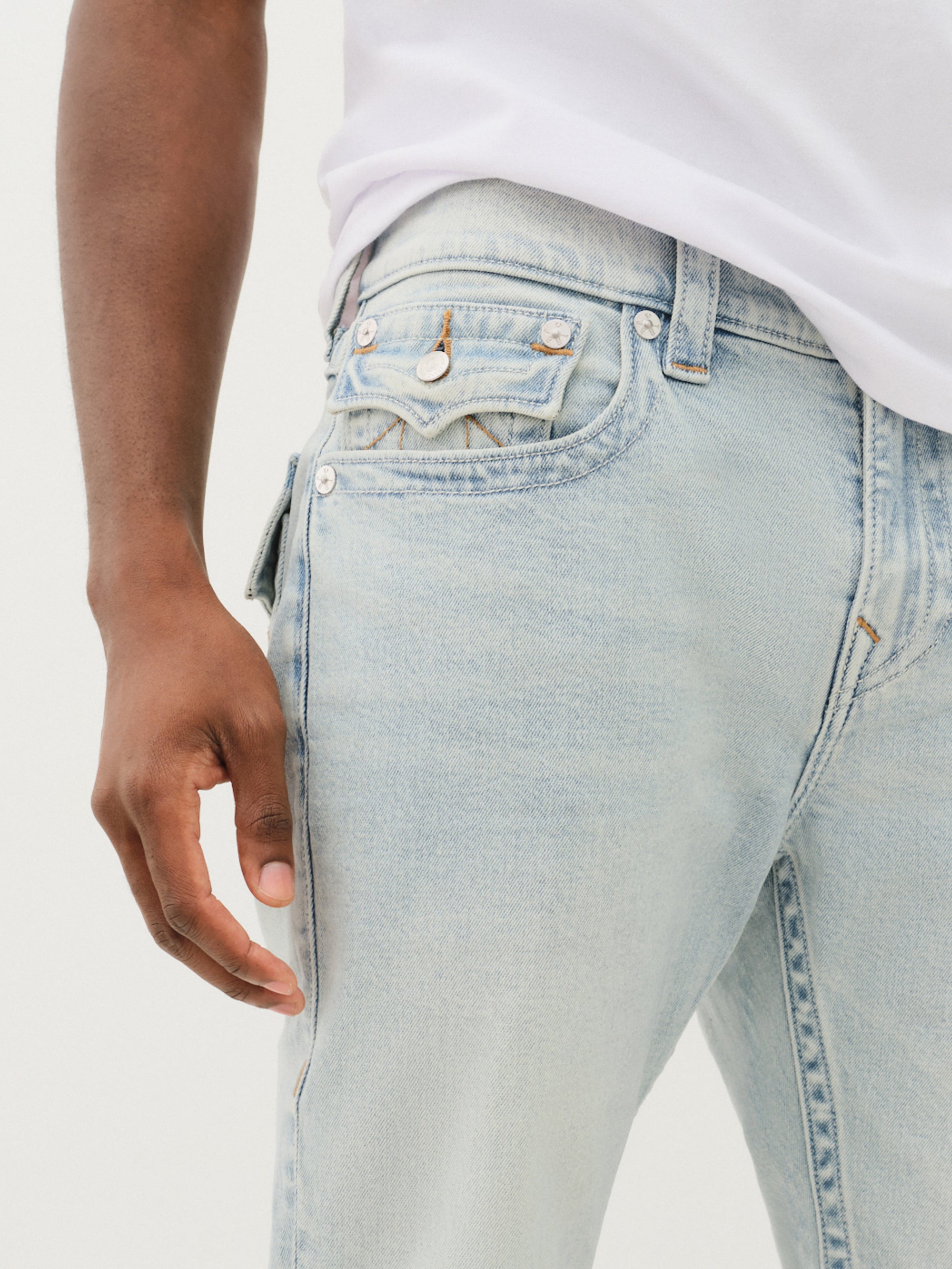 True Religion Rocco Sn Flap 32 Inseam Drover Light Wash