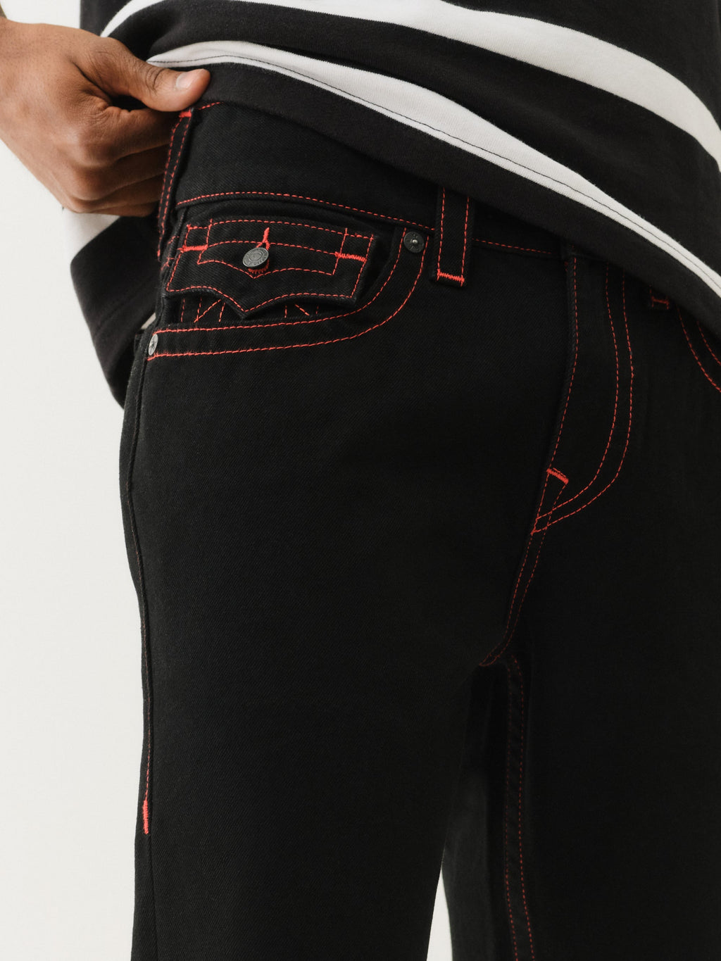 True Religion Ricky Sn Flap Fray Hem 2Sb Black Rinse