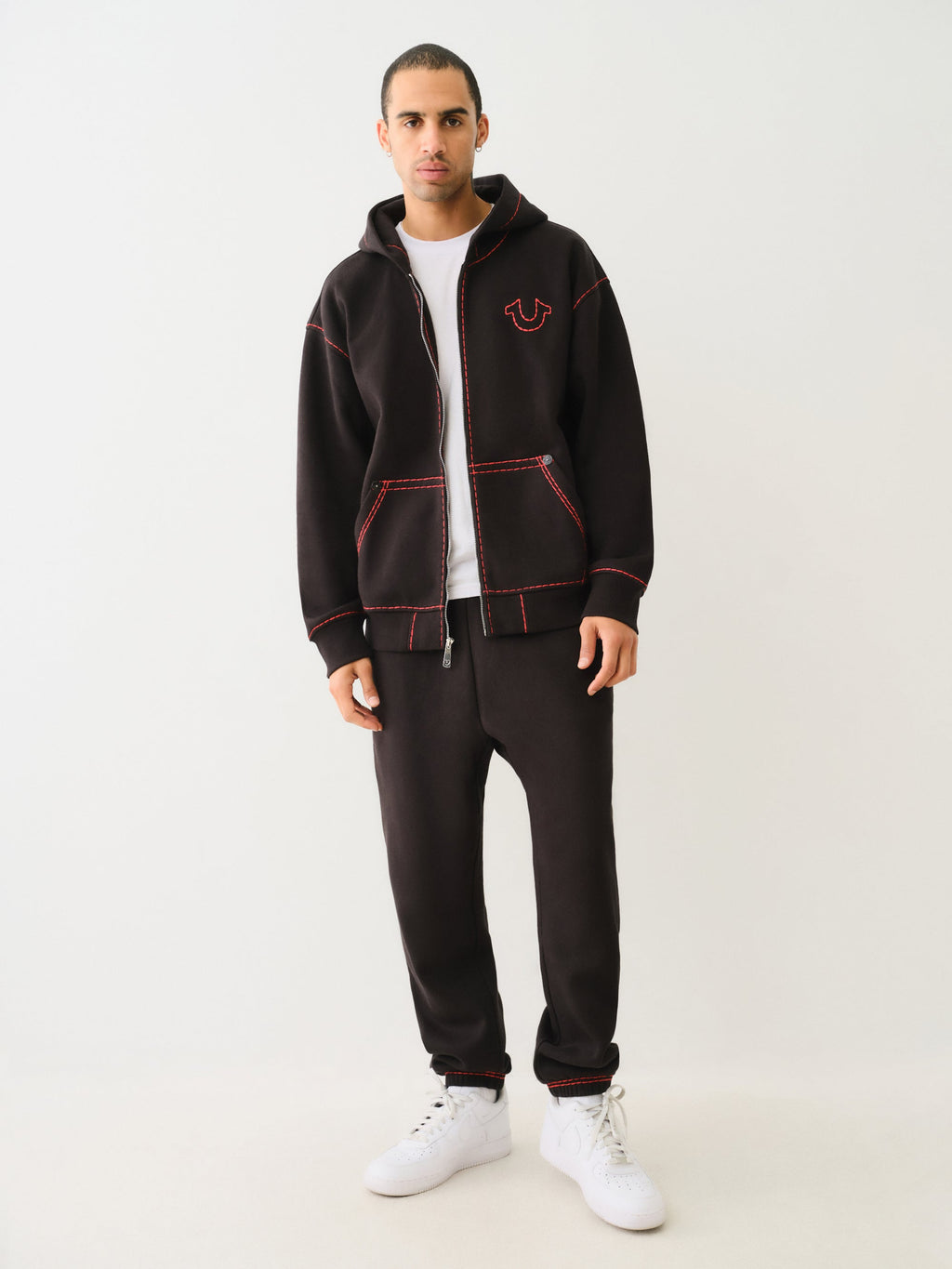 True Religion Super T Relaxed Jogger Black -Red