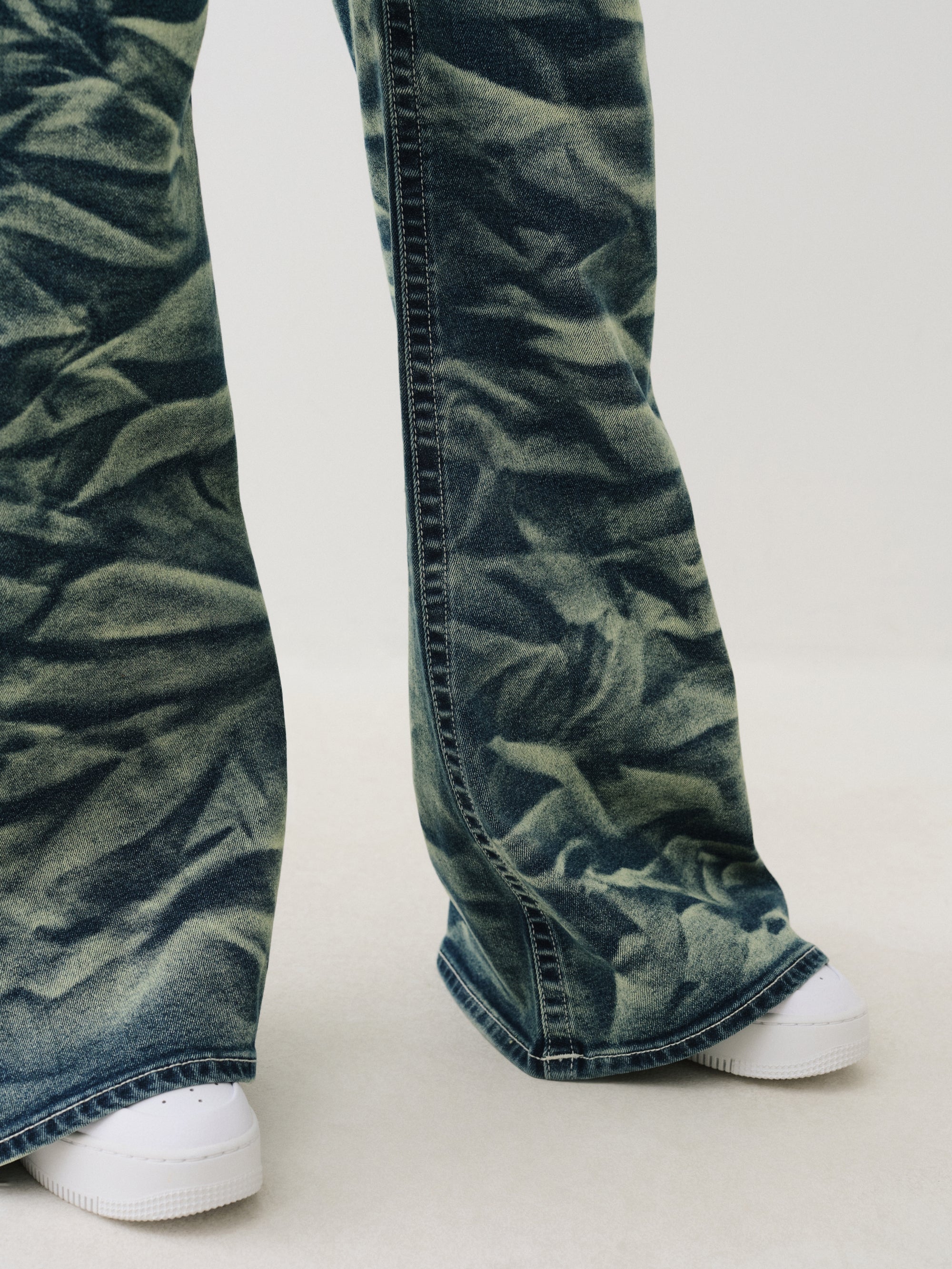 True Religion Crinkle Wash Katrina Hr Flare Lagoon Azure