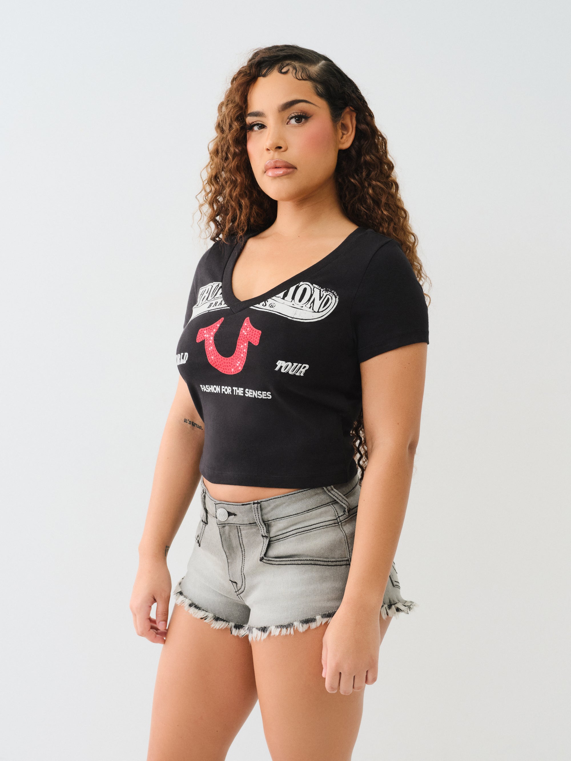 True Religion Crysl Hs V Neck Bby Tee Jet Black