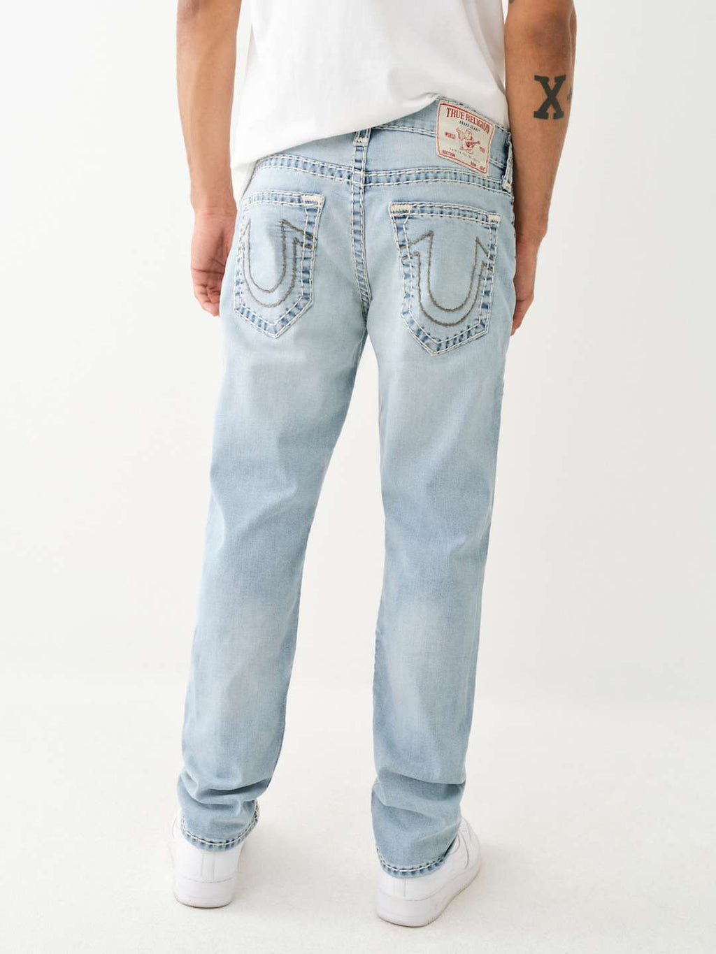 True Religion Geno Jeans Super T Carlisle Light Wash