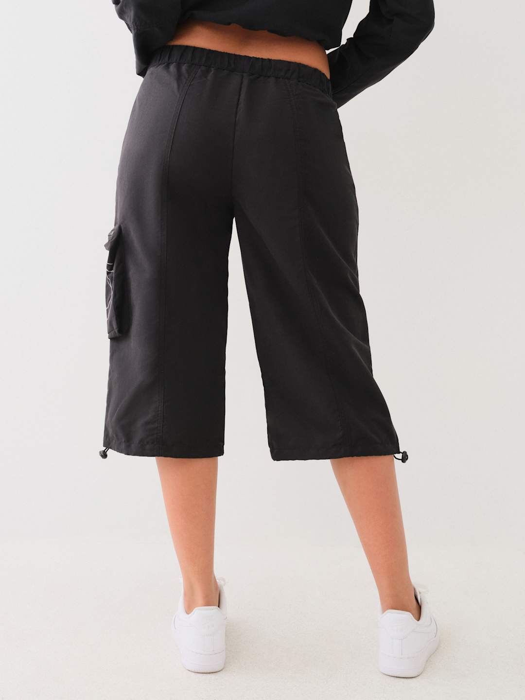 True Religion Pants Ladies Cropped Capri Black