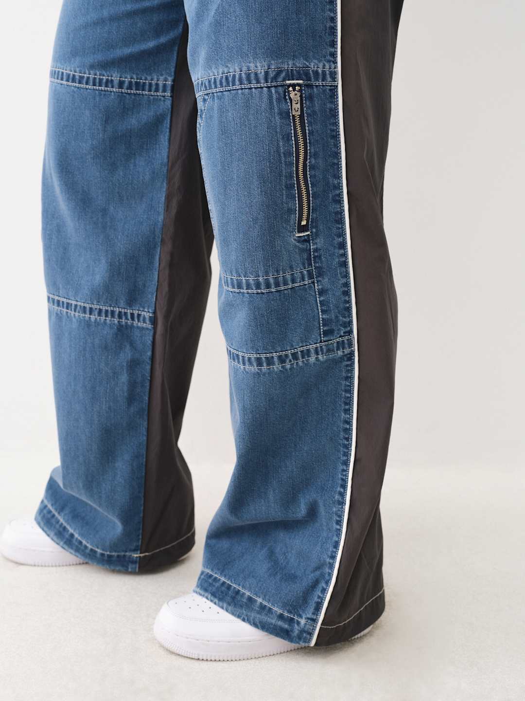 True Religion Baggy Cargo Pants Ladies Medium Wash