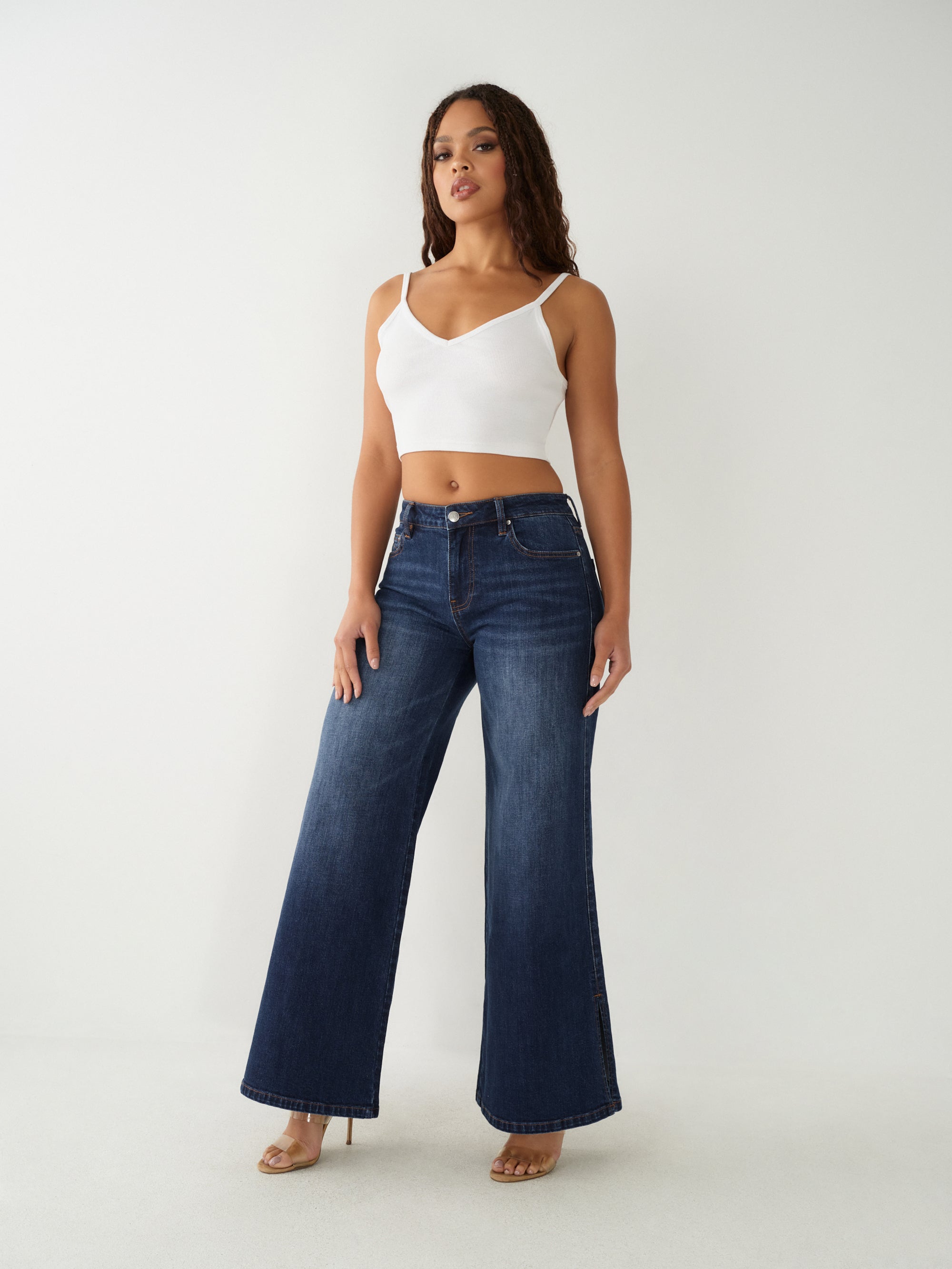 True Relaxed Wide Leg Jean