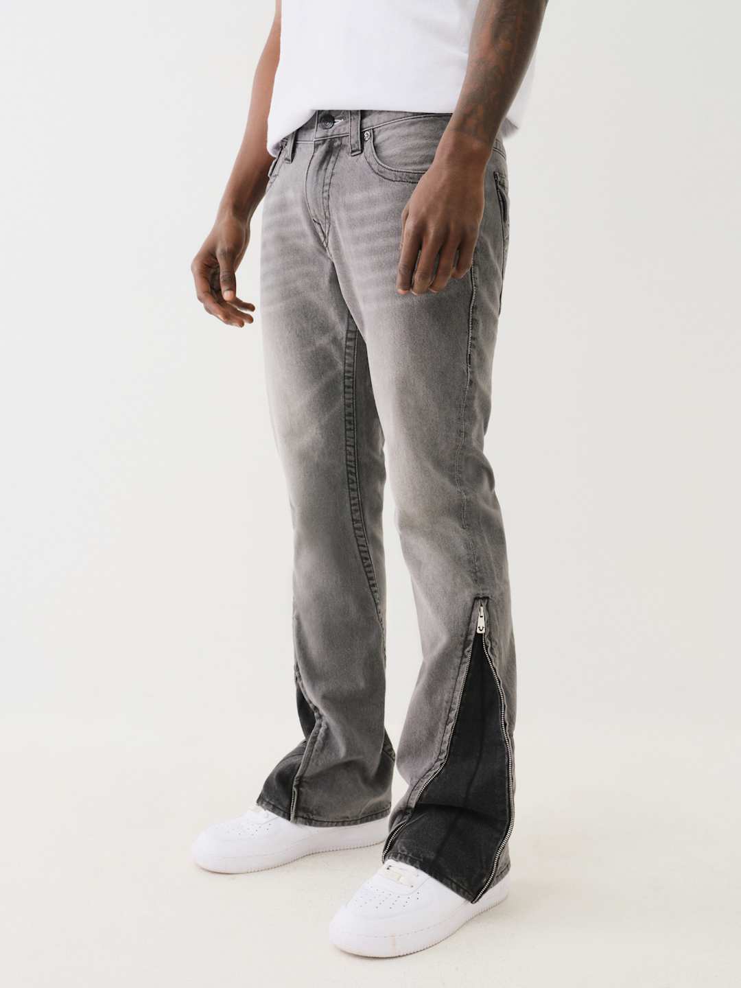 True Religion Jean SN Rocco FLP Convertible Flare Chalk Grey Wash