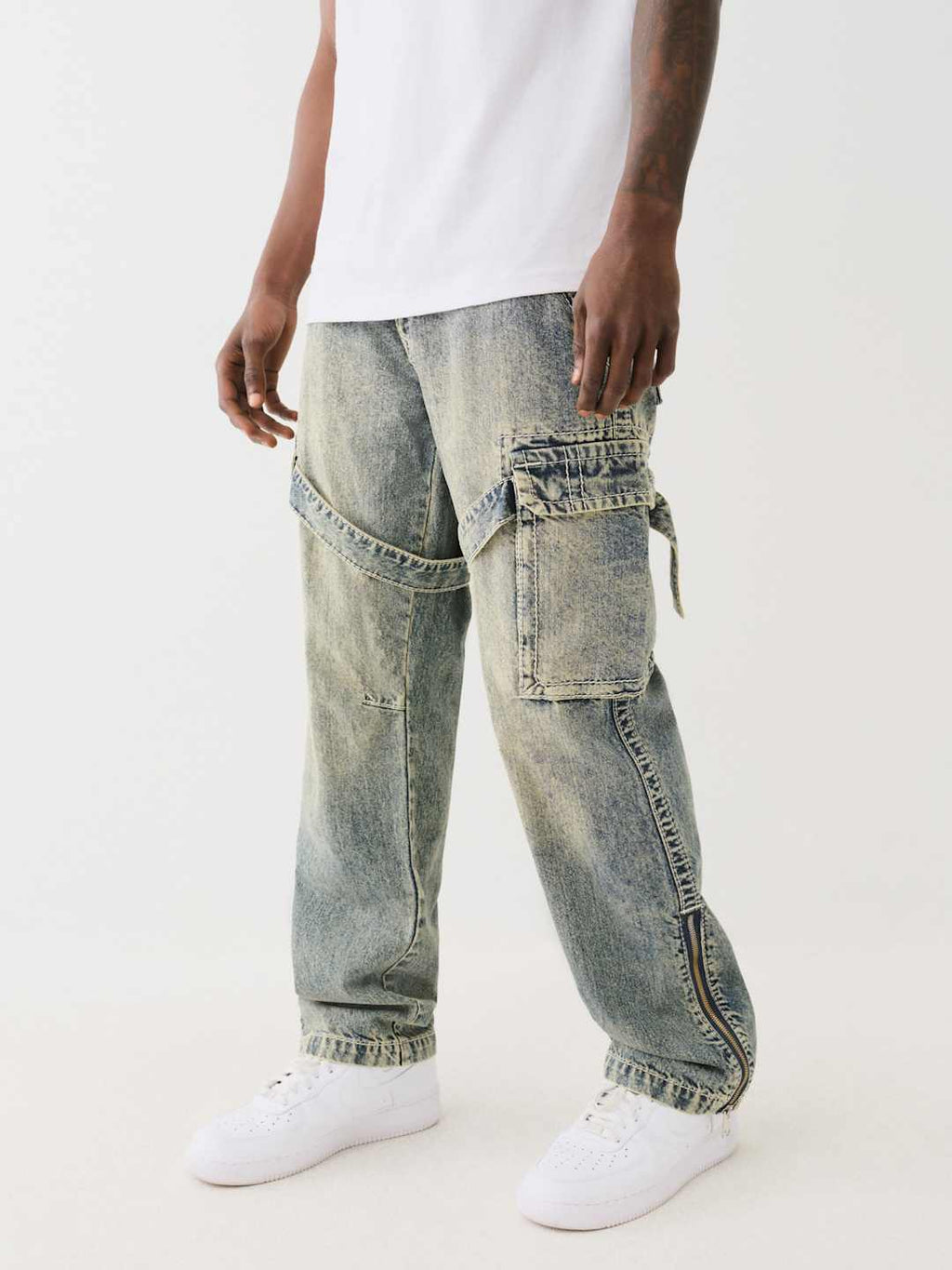 True Religion Jeans Big T Strap Cargo With Zip Elizabeth ST Medium Wash