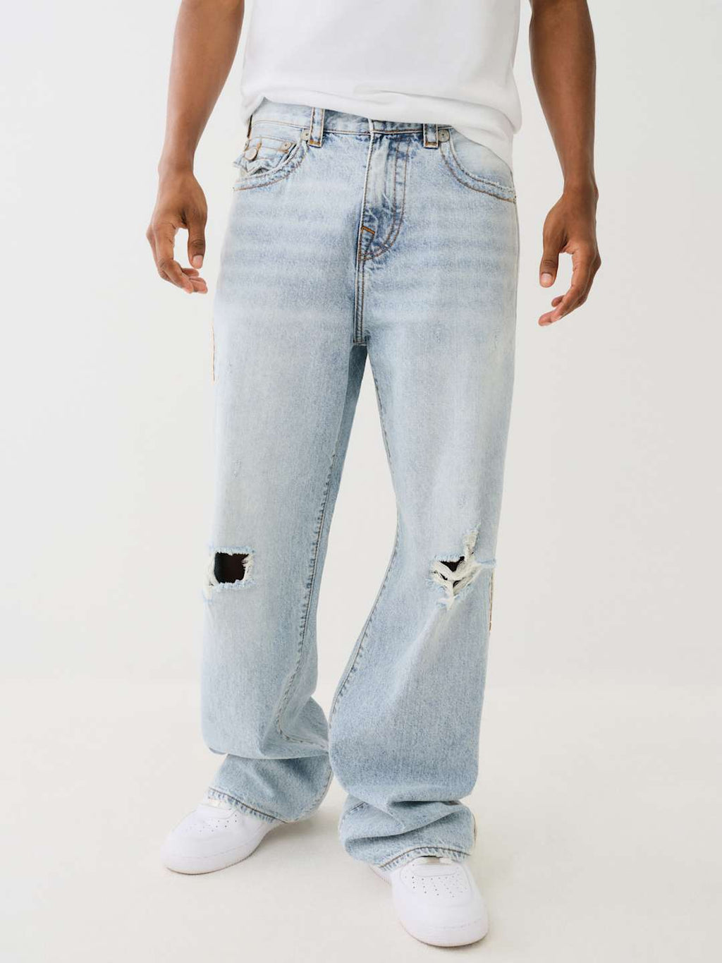 True Religion Vinny Jeans Sideseam Gene Rips Light Wash
